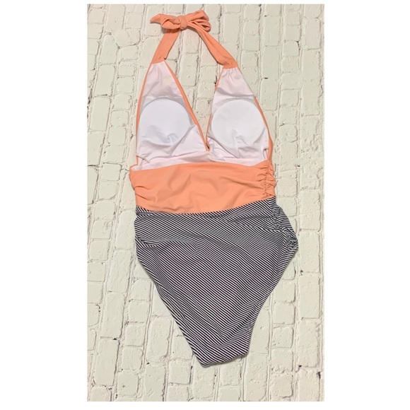 Cupshe 1 piece - Picture 2 of 2